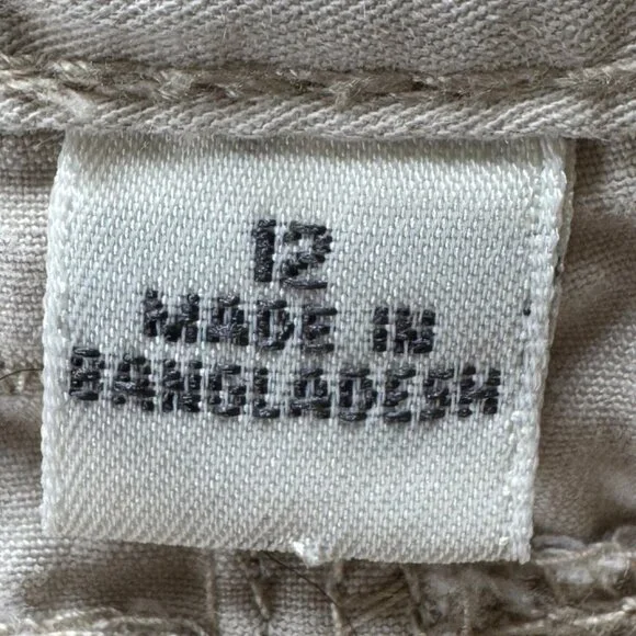 St. John’s Bay Women’s Cargo Capri Pants Khaki Drawstring Leg Tie Cotton Size 12 - Picture 7 of 9